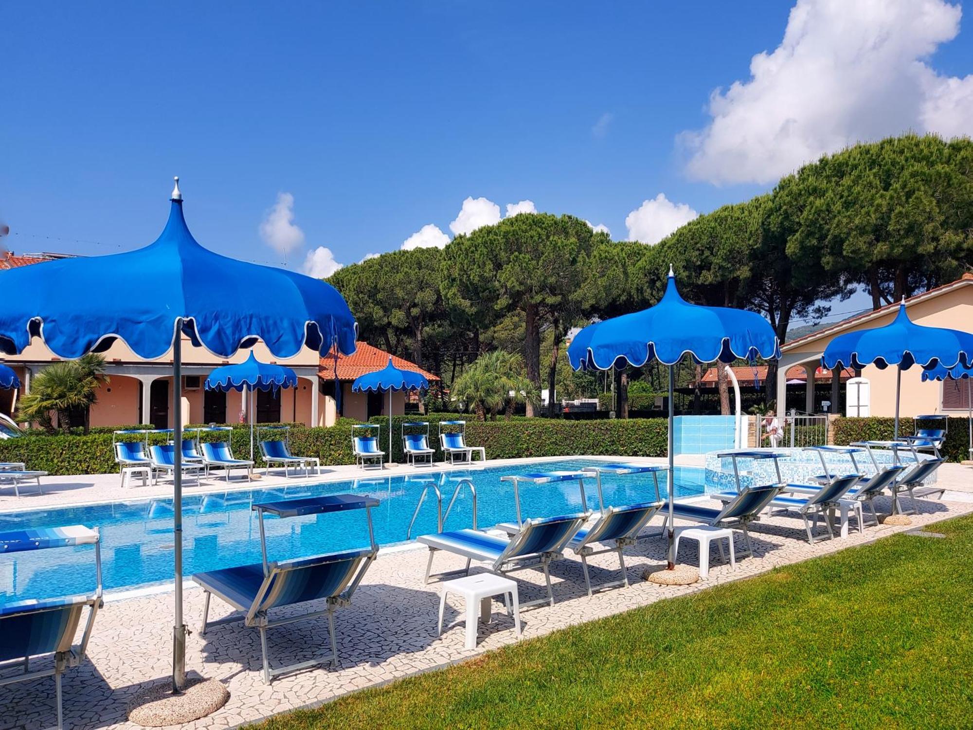 Lido Azzurro Residence Rta Capoliveri  Buitenkant foto