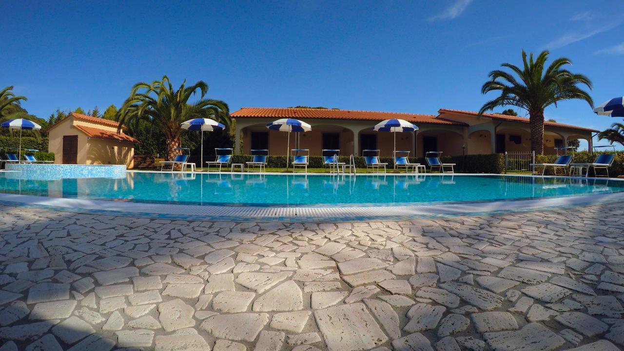 Lido Azzurro Residence Rta Capoliveri  Buitenkant foto