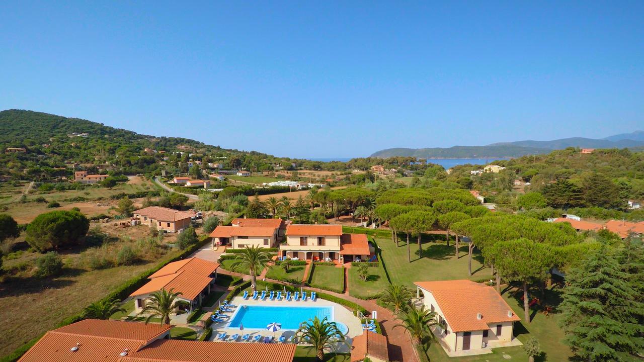 Lido Azzurro Residence Rta Capoliveri  Buitenkant foto