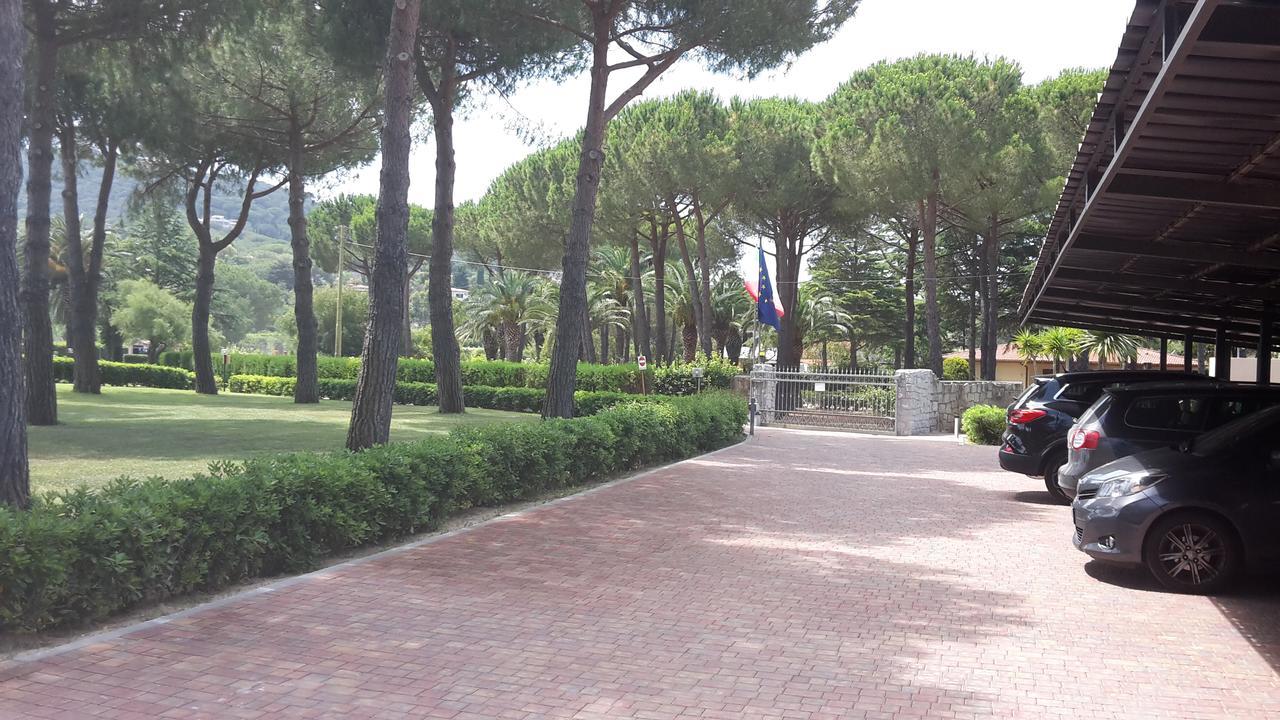 Lido Azzurro Residence Rta Capoliveri  Buitenkant foto