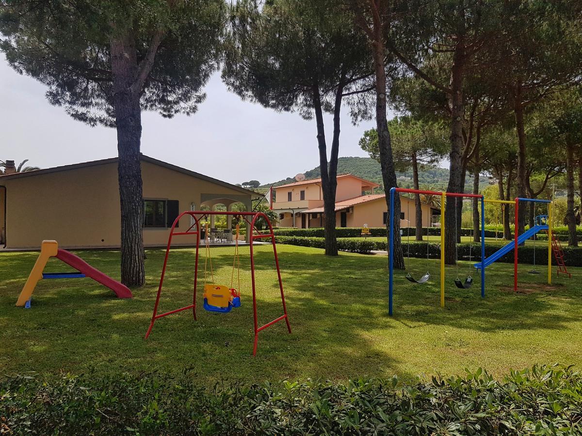 Lido Azzurro Residence Rta Capoliveri  Buitenkant foto
