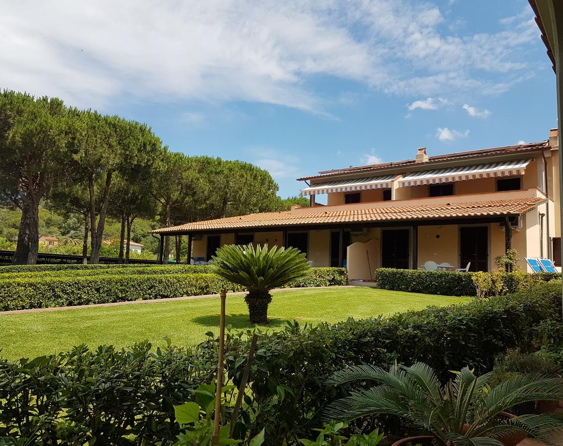 Lido Azzurro Residence Rta Capoliveri  Buitenkant foto