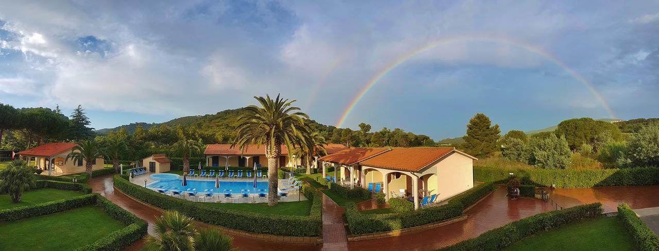 Lido Azzurro Residence Rta Capoliveri  Buitenkant foto